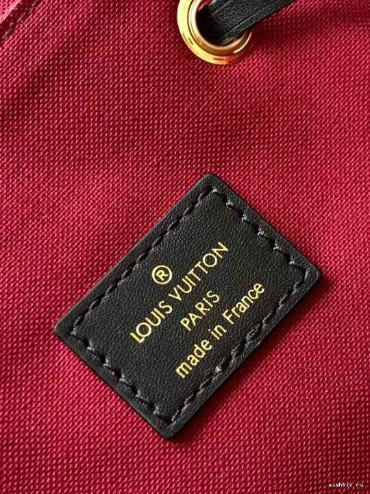 WIS LOUIS VUITTON MONTSOURIS PM 1213